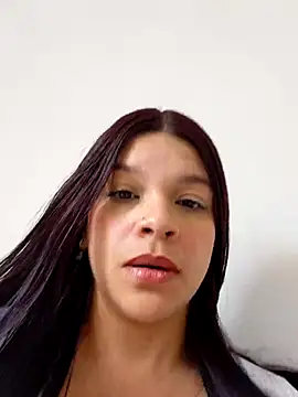 Layla-daring online show from July 18, 5:17 pm