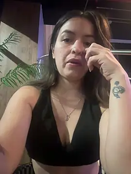 Little  Danni1 online show from April 29, 12:27 am