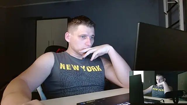 Poliglotjoe1 online show from February 20, 7:47 pm