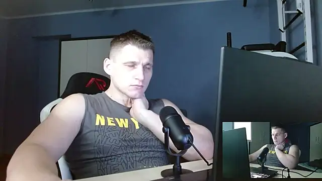 Poliglotjoe1 online show from February 23, 2:31 am