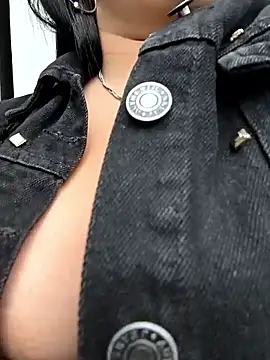 Kendra-daring online show from December 14, 5:18 pm