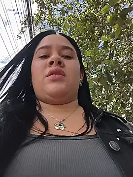 Kendra-daring online show from July 25, 5:10 pm