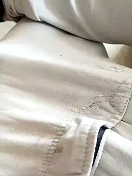 Roy   121 online show from November 22, 5:06 am