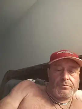 Slydog1010 online show from June 8, 4:29 pm