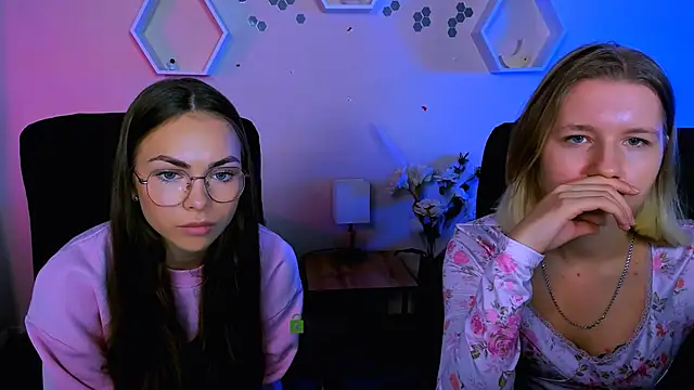 misa angel online show from November 23, 10:15 am