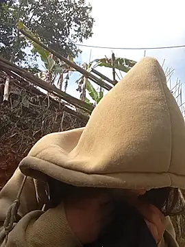 susie min online show from December 2, 3:34 am