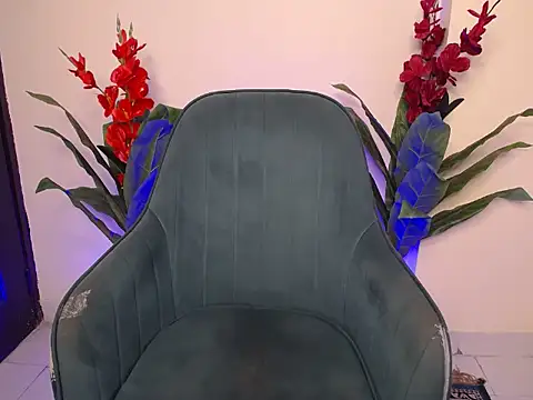 Husan-e-Jasmine online show from December 5, 4:58 pm