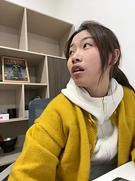 GYYoo online show from November 29, 4:37 am