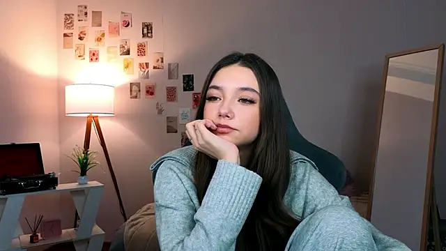 Vexorine online show from February 14, 9:00 pm