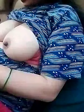 Priya Sharma04 online show from February 5, 7:40 pm