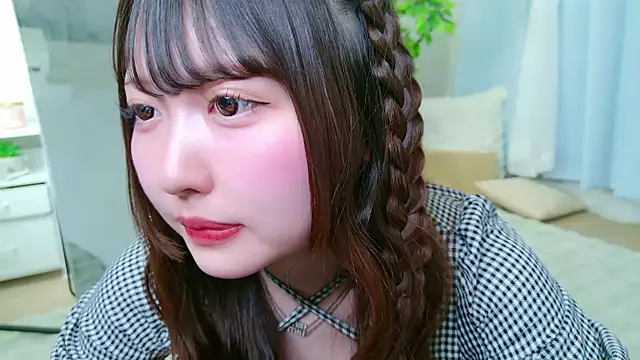  Sakura F online show from May 2, 6:13 pm