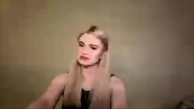 KarissaBoisse online show from December 4, 2:04 pm