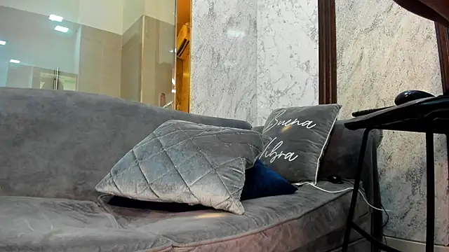 Snapshot of Melanie_St4r chatting on May 25, 8:48 pm Melanie St4r online show from May 25, 8:48 pm