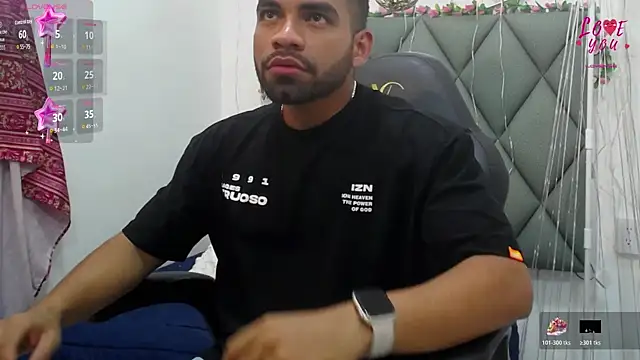 Snapshot of yons11_ chatting on November 25, 7:36 pm yons11 online show from November 25, 7:36 pm