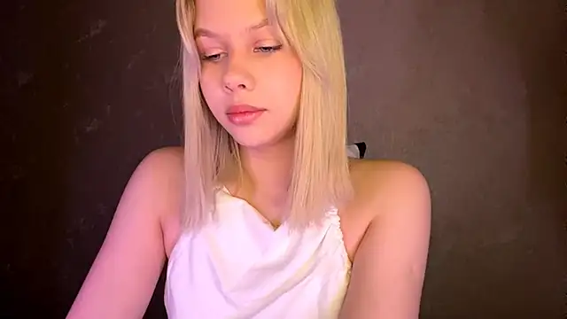 RosarioOler online show from November 30, 3:32 am