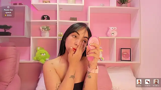 kittyMelvis online show from February 14, 3:20 pm