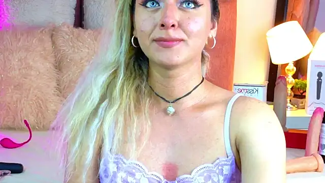 Lunitaa Diva online show from February 1, 4:16 pm