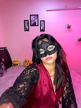 Snapshot of Pretty_Seema chatting on December 3, 4:05 pm Pretty Seema online show from December 3, 4:05 pm