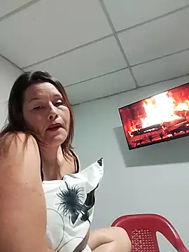 Paola-Lond online show from November 28, 2:14 am