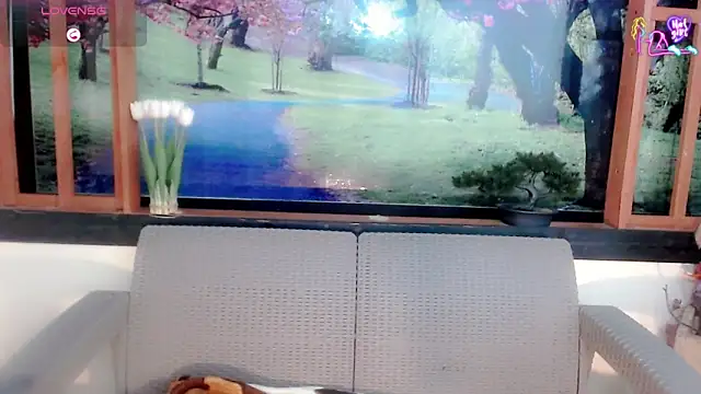 britanny noroeste online show from June 11, 3:26 am