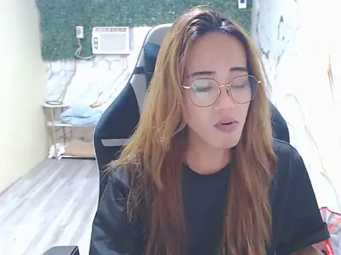 imadriana12 online show from November 23, 7:52 am