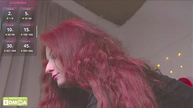 caty cuddly online show from February 11, 9:42 pm