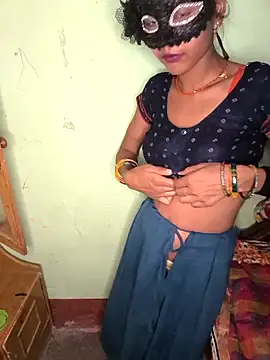 Laxmidevi000 online show from April 28, 5:40 pm