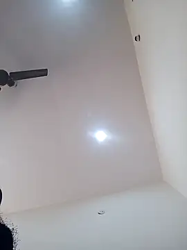 Snapshot of Lovely_girl- chatting on November 21, 7:51 am Lovely girl- online show from November 21, 7:51 am