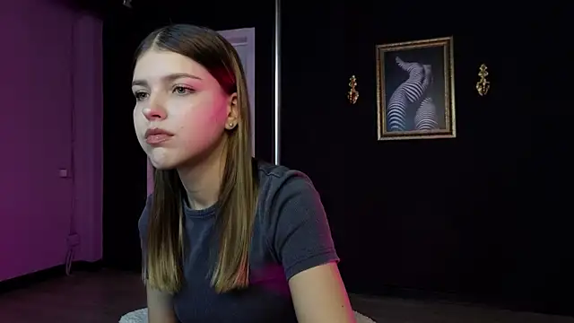 Sierra Maddison online show from November 29, 7:44 am