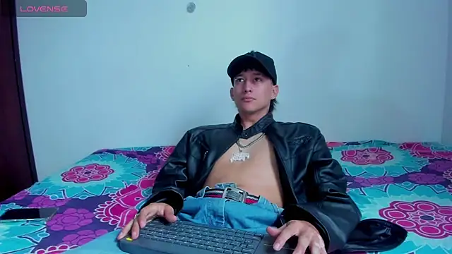 Snapshot of Darsel_night chatting on November 29, 7:39 pm Darsel night online show from November 29, 7:39 pm