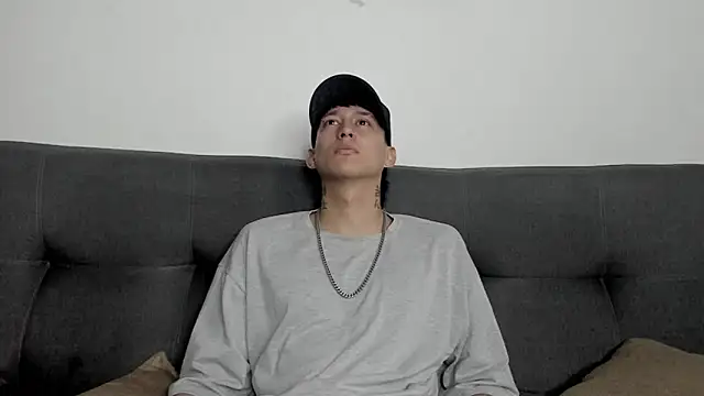 Snapshot of Darsel_night chatting on December 1, 8:14 pm Darsel night online show from December 1, 8:14 pm