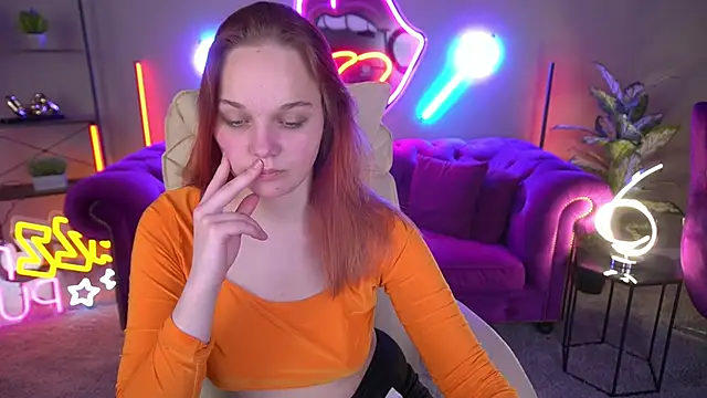 Sun Shine Lola online show from November 28, 1:58 pm