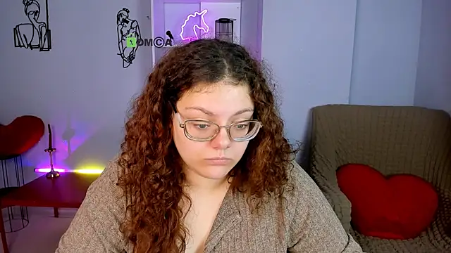 loya best online show from December 4, 1:09 pm