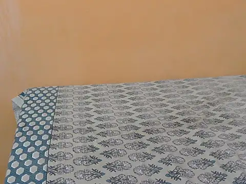 Honey Baby1 online show from January 11, 5:56 am