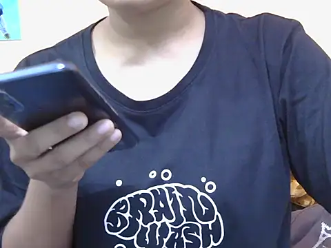 Honey Baby1 online show from February 22, 6:24 am