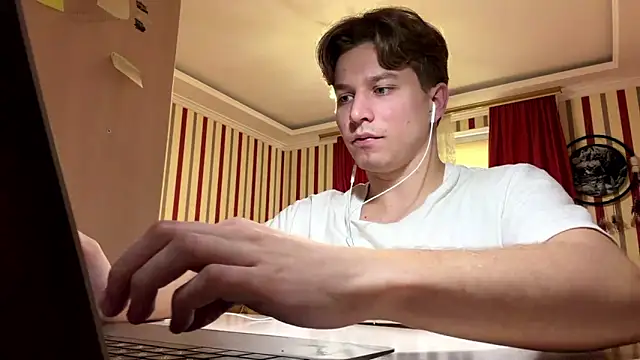 Jimmy1Butler online show from April 6, 11:11 am