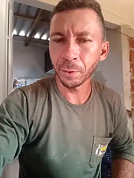 RobertoLuiz84 online show from February 11, 5:07 pm