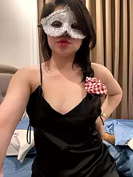 Snapshot of Queen-of-Love chatting on January 11, 5:40 pm Queen-of-Love online show from January 11, 5:40 pm