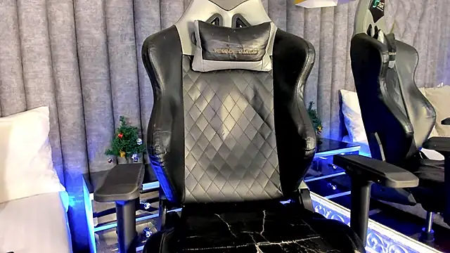 NicolaiKarav online show from January 9, 12:19 pm