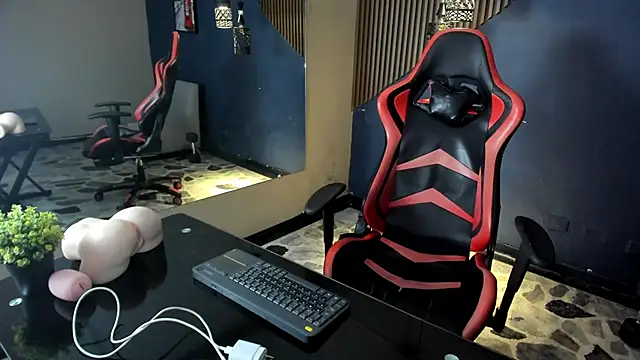 NicolaiKarav online show from February 26, 7:24 pm