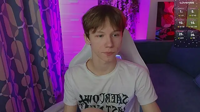 cuMte boy online show from June 8, 4:35 am