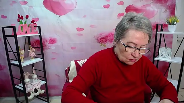 OlgaLuck online show from April 28, 5:12 am