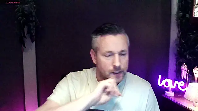 Hunter Fl online show from November 26, 4:41 pm