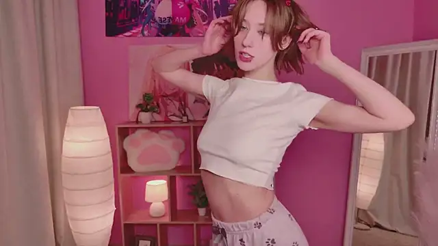 SweetKittyPlay online show from December 3, 1:31 pm