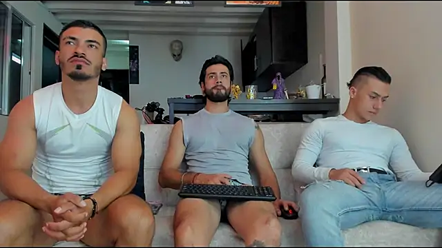 heteros curious online show from December 2, 11:34 pm