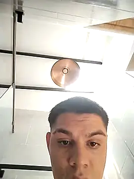Snapshot of sebastianfelipe chatting on March 31, 6:08 pm sebastianfelipe online show from March 31, 6:08 pm