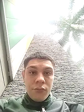 Snapshot of sebastianfelipe chatting on April 11, 10:47 pm sebastianfelipe online show from April 11, 10:47 pm
