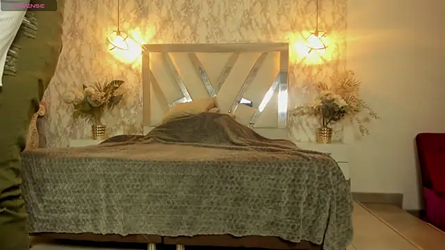 Mysterius Woman online show from June 15, 11:23 am