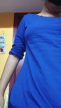Snapshot of SameeraReddy19 chatting on May 14, 10:22 am SameeraReddy19 online show from May 14, 10:22 am