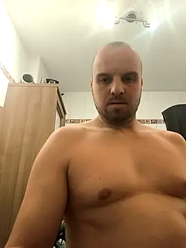 Snapshot of Phoenix2310 chatting on January 17, 2:22 pm Phoenix2310 online show from January 17, 2:22 pm